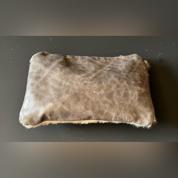 Gray & White Cowhide & Leather Baby Wipes Case for Pampers Wipes. - Picture 2 of 3